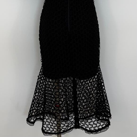 BARDOT Fiona Mesh Short Sleeve Trumpet Midi Dress in Black US 4/XS NWT - Picture 10 of 13